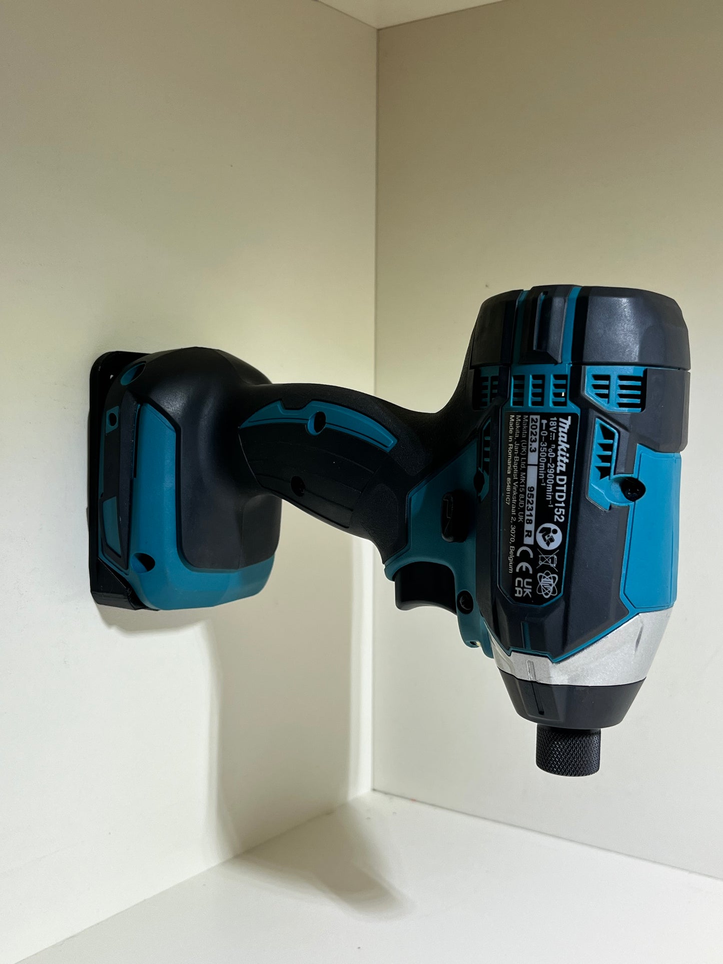 Makita LXT 18v držiak náradia